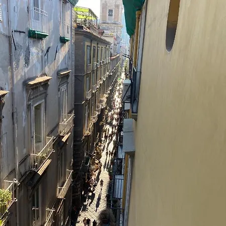 Oda ve Kahvaltı In San Domenico Maggiore 3 4*