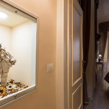 In San Domenico Maggiore 3 Bed & Breakfast