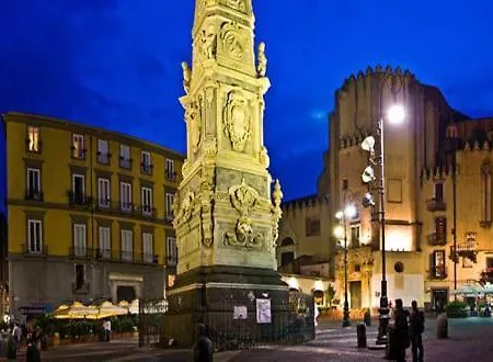 In San Domenico Maggiore 3 Bed & Breakfast