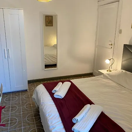 In San Domenico Maggiore 3 Naples