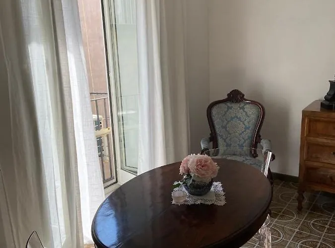 Bed and breakfast In San Domenico Maggiore 3 3*