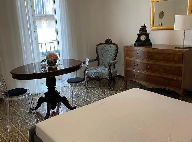 In San Domenico Maggiore 3 Bed and breakfast Nápoles