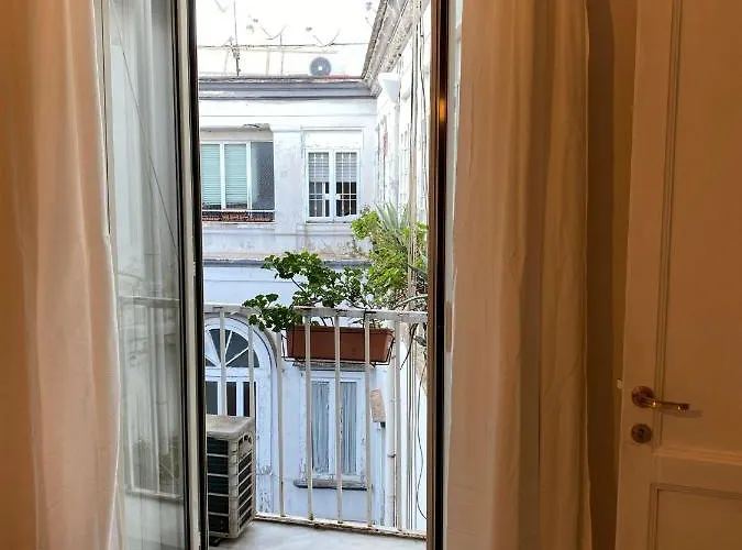 In San Domenico Maggiore 3 3* Nápoles