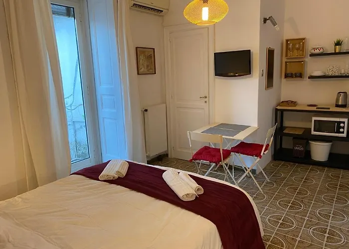 In San Domenico Maggiore 3 3* Nápoles