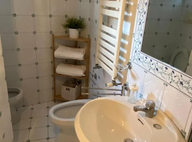 In San Domenico Maggiore 3 Bed and breakfast 3*