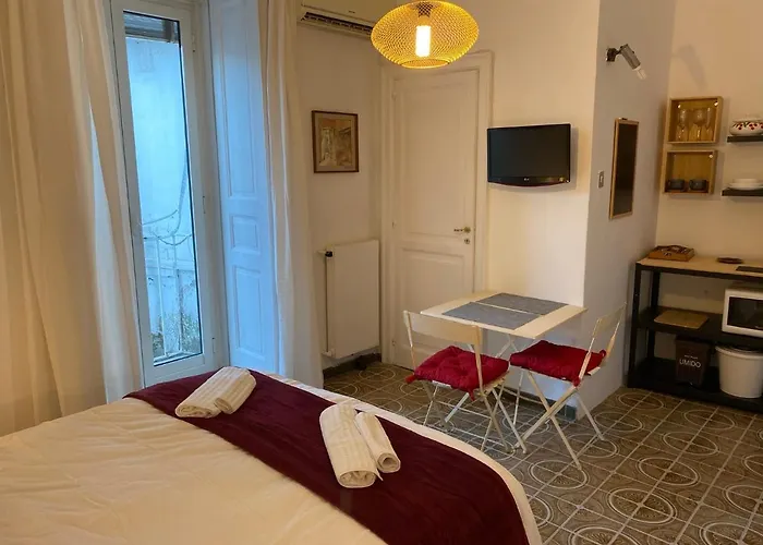 In San Domenico Maggiore 3 Bed and breakfast