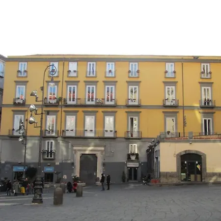 فندق مبيت وإفطار In San Domenico Maggiore 3
