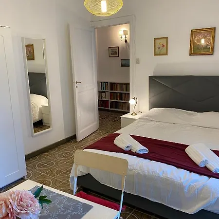 In San Domenico Maggiore 3 Couette-café 4*